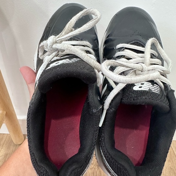 New Balance Youth Turf Trainer Black Baseball Shoes (TY4040K5) - Size 2.5 - Picture 8 of 14